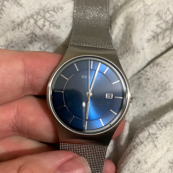 Bering watch - Picture 1 of 2